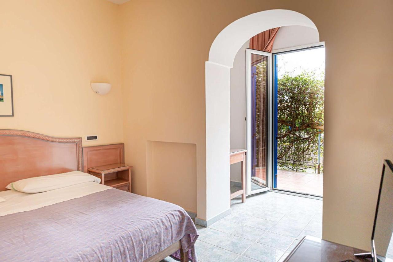 Hotel Royal Terme Ischia Esterno foto