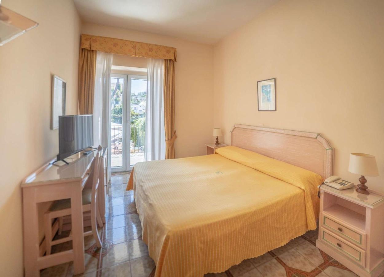Hotel Royal Terme Ischia Esterno foto